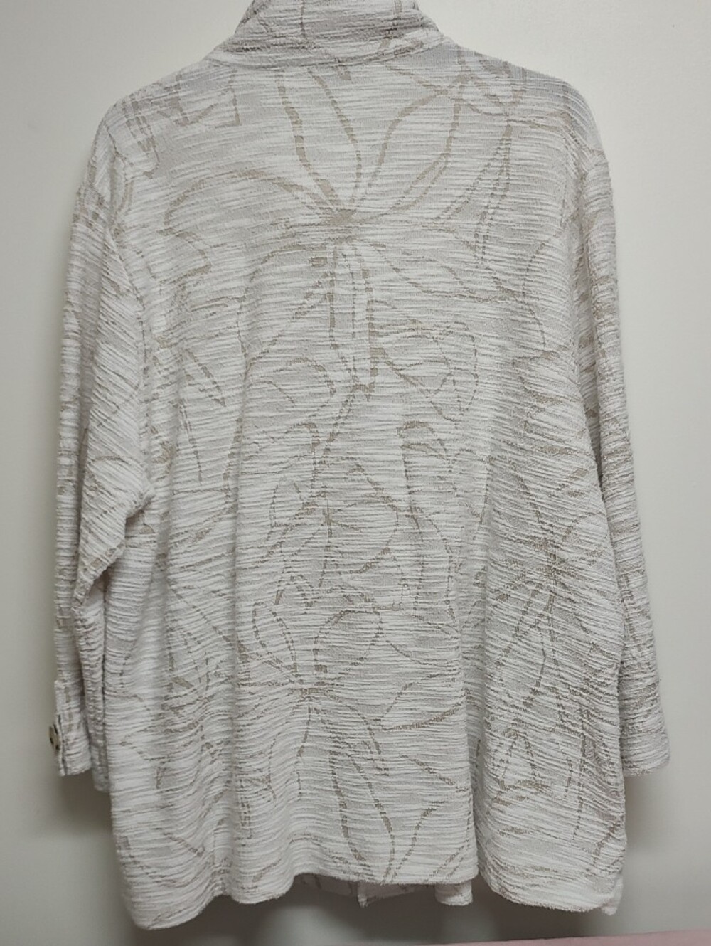 Multiples Cream Textured Button-Front Jacket with Tortoise Buttons - Picture 2 of 5